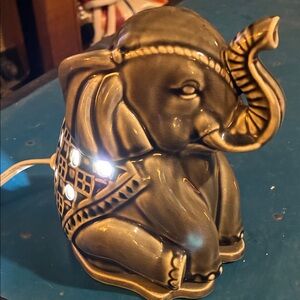 Ceramic Gray Elephant Wax warmer Light